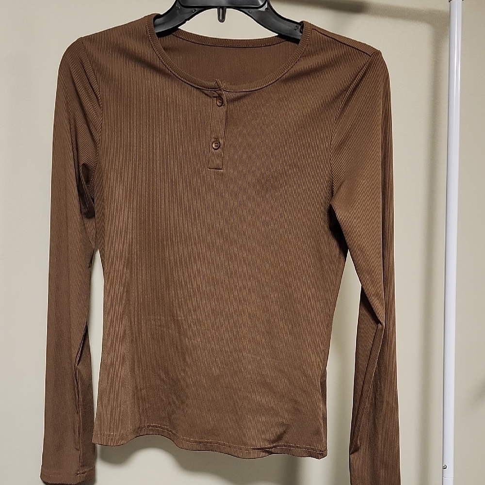 DAZY Brown Ribbed Long Sleeve Top – Size M